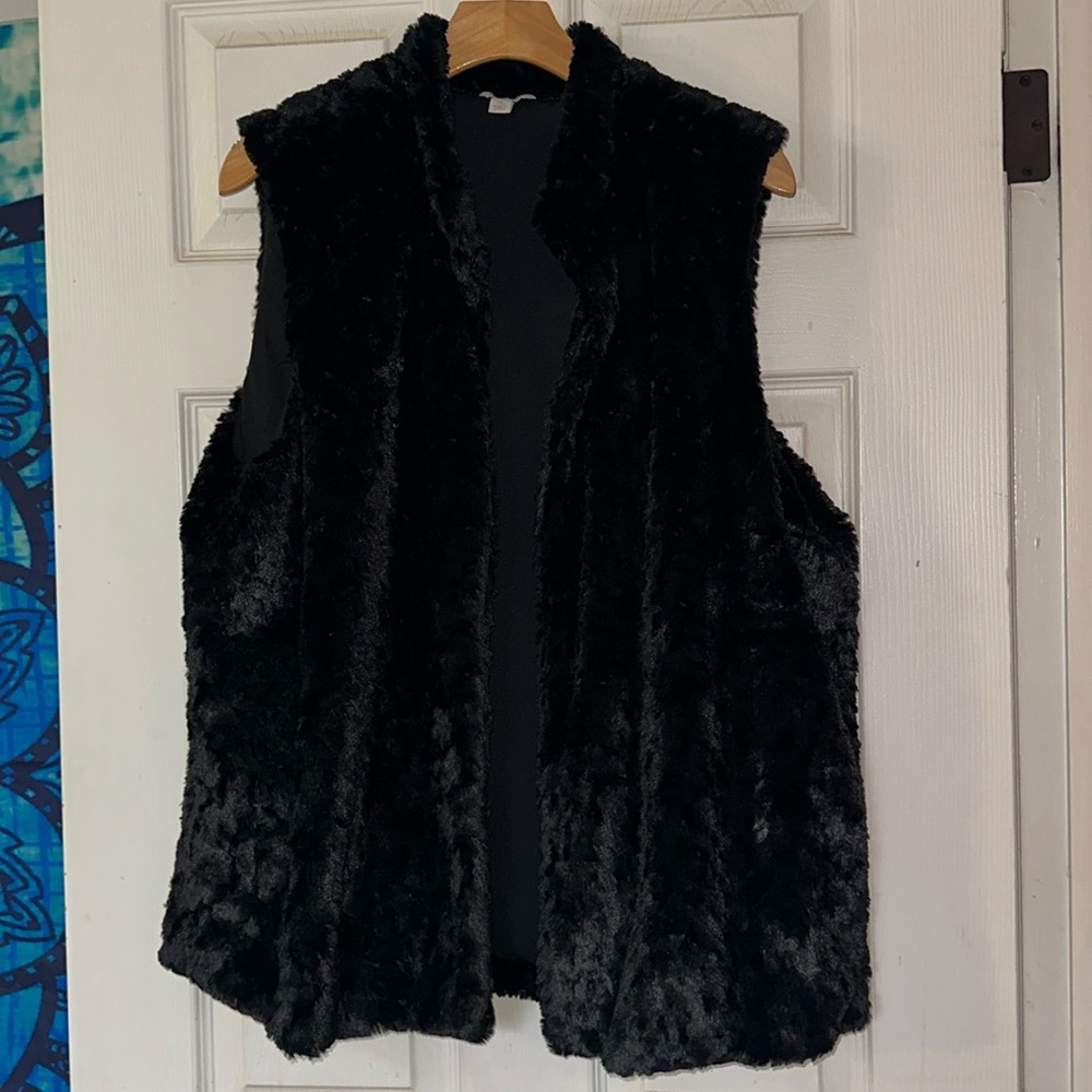 Fur vest